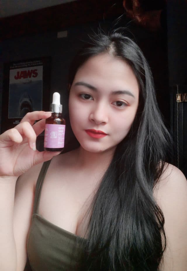 Ellana Cosmetics Even Skin Pore-Refining Serum with 7% Niacinamide and 1% Zinc for Acne-Prone Skin review photo by Wheng