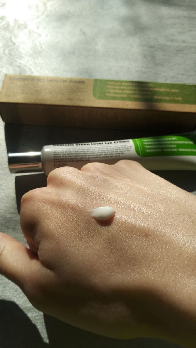PURITO Centella Green Level Eye Cream review photo by alexandraskrupnikova