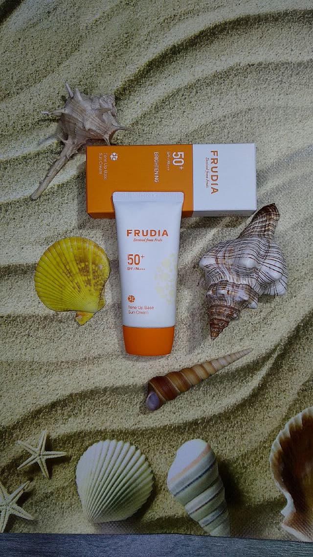 Frudia Tone Up Base Sun Cream SPF50+ PA+++ review photo by alexandraskrupnikova