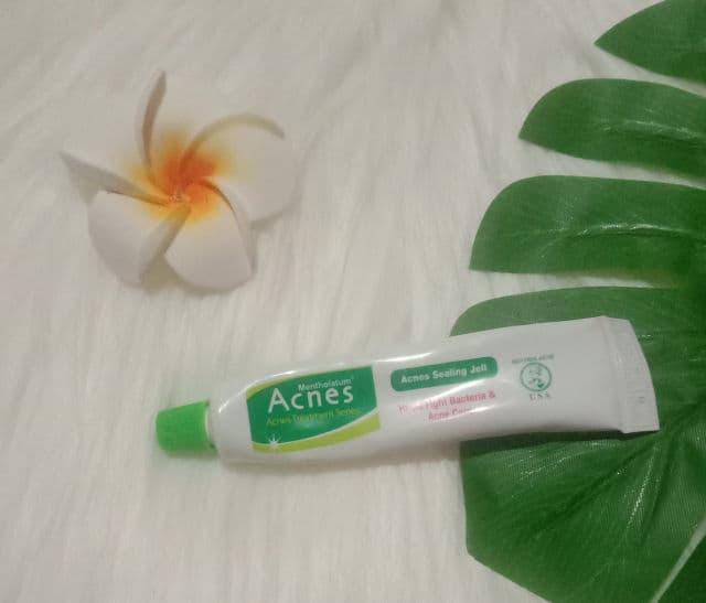Acnes Sealing Gel review photo by ameliaoktarija