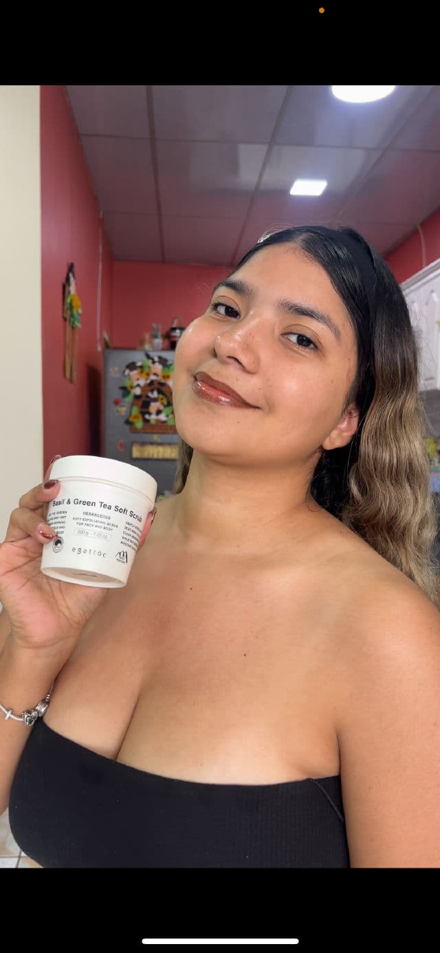 EGATTOC Basil & Green Tea Soft Scrub - Herbaceous review photo by Romibravo