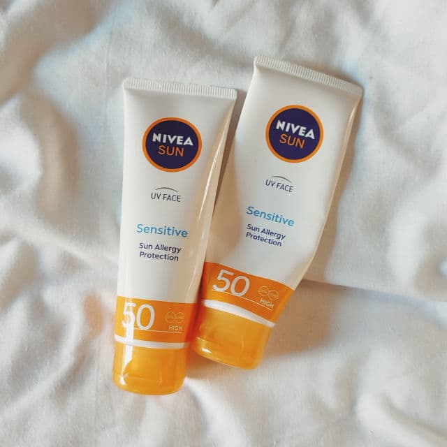 Nivea Sun UV Face Soothing Sensitive Sun Cream SPF50 review photo by bellyblobby