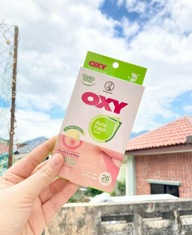 OXY Anti-Bacterial Acne Patch review photo by skinartery