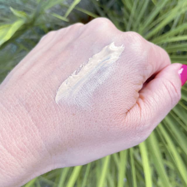 Peter Thomas Roth Max Mineral Naked Broad Spectrum SPF 45 Lotion review photo by glossoria