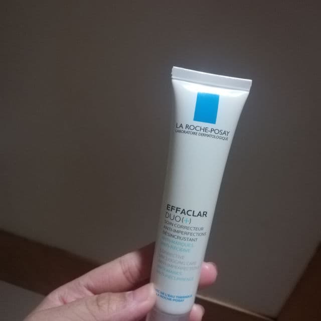 La Roche-Posay Effaclar Duo (+) Anti-Acne Moisturiser review photo by kcxyreview