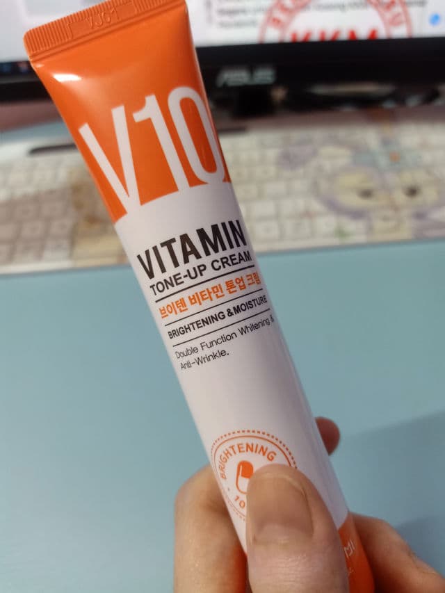 Some By Mi V10 Vitamin Tone-Up Cream review photo by angie852g7