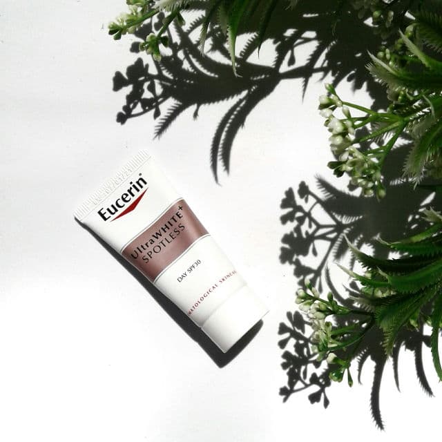 Eucerin Ultrawhite Spotless Day Fluid SPF30 review photo by mybeautyskin