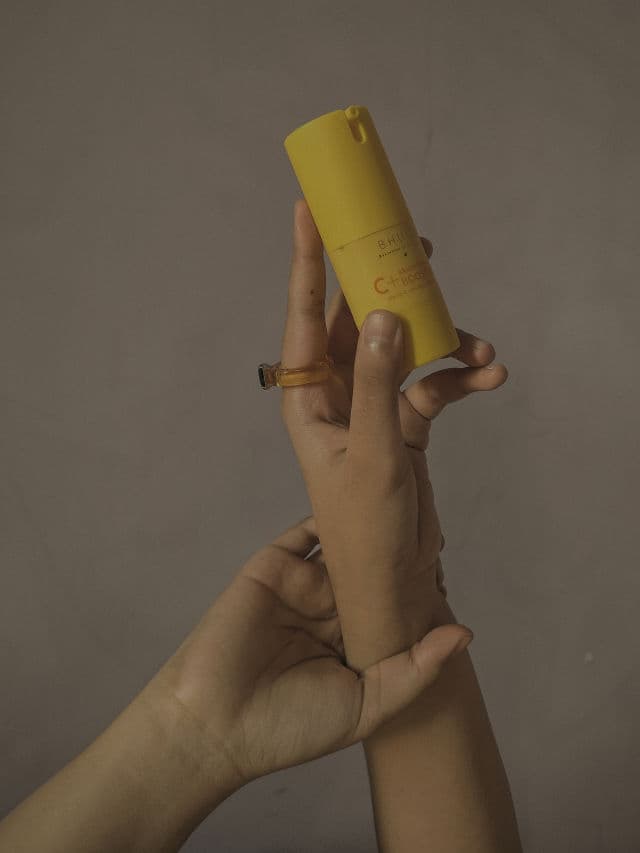 Bhumi C+ Brightening Booster review photo by nadilanatasyaah