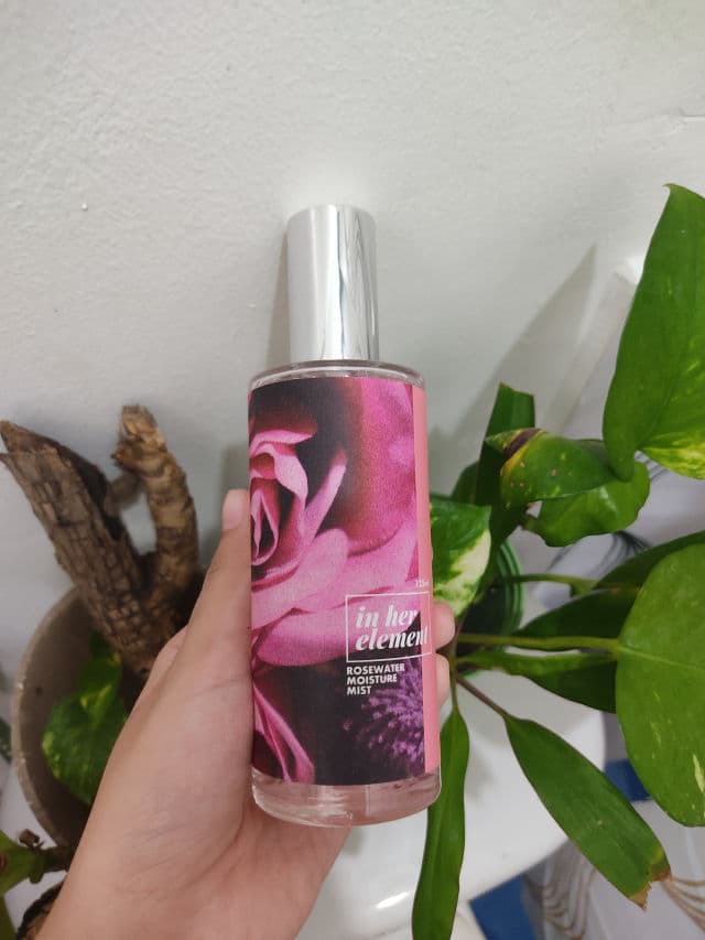 In Her Element Rosewater Moisture Mist review photo by nyannieee