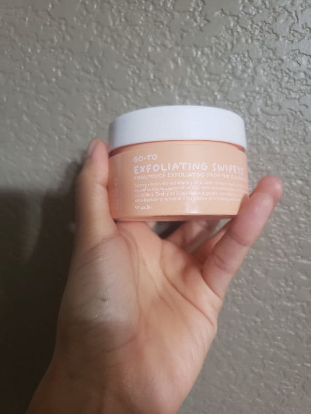 Go-To Skincare Exfoliating Swipeys review photo by pickyglamqueen