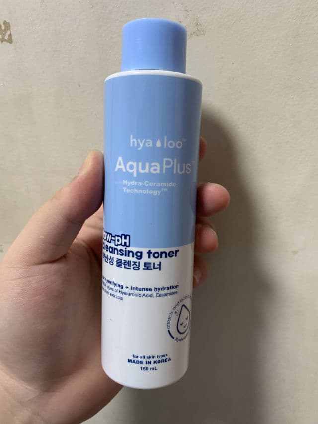 Hyaloo Aqua Plus Low-pH Cleansing Toner review photo by sploot