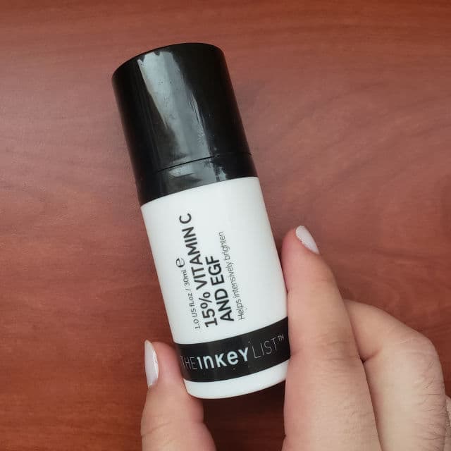 The Inkey List 15% Vitamin C and EGF Brightening Serum review photo by tipsyskin